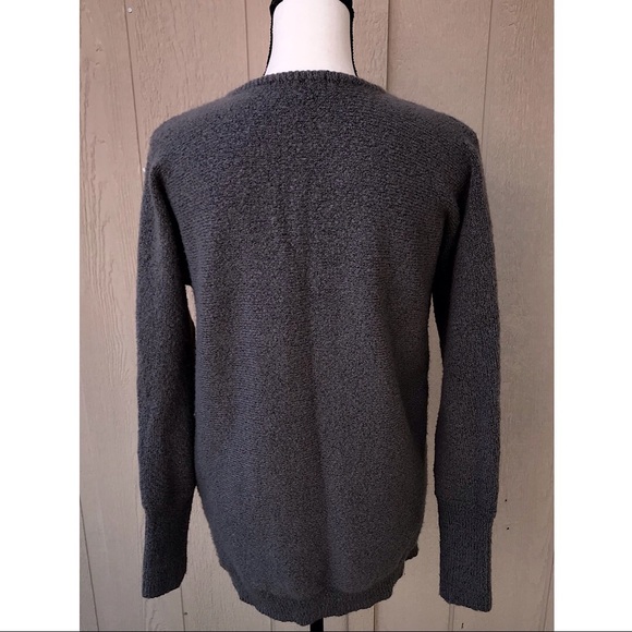 CAROLYN TAYLOR❄️Oversized Bouclé Knit Pullover Sweater, Gray ~Size Medium - Picture 5 of 7